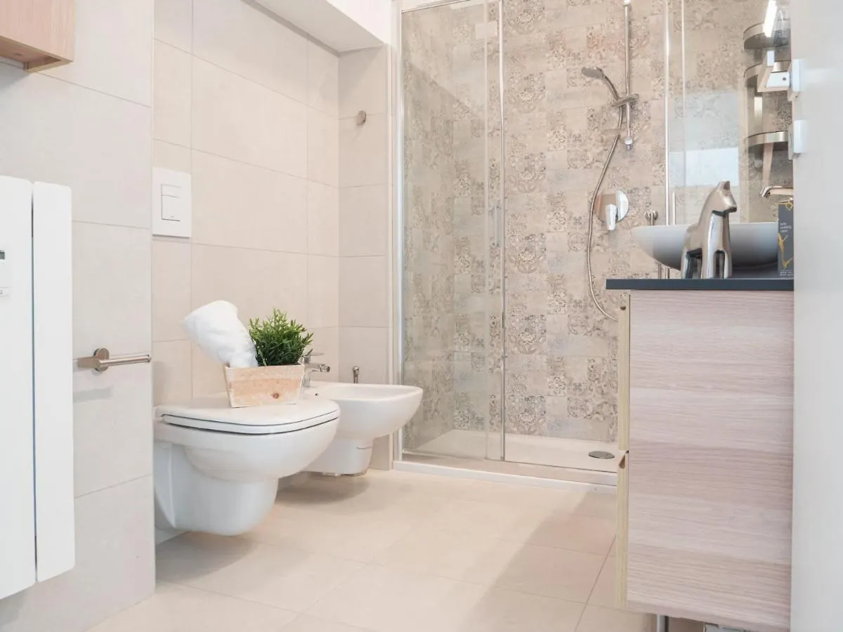 The Best Rent - Apartment Near Corso Indipendenza Milan 0*,